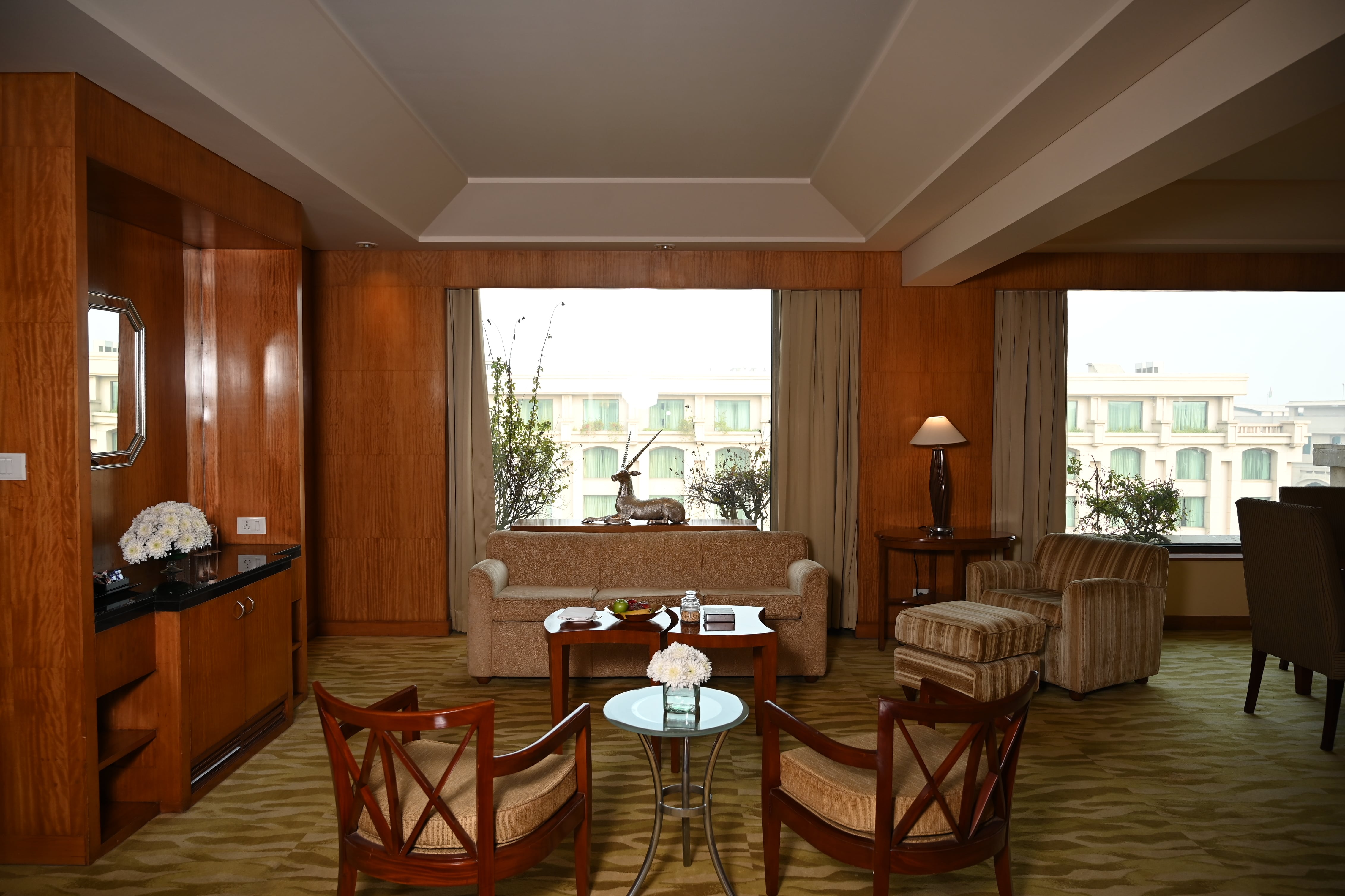 Diplomatic Suites